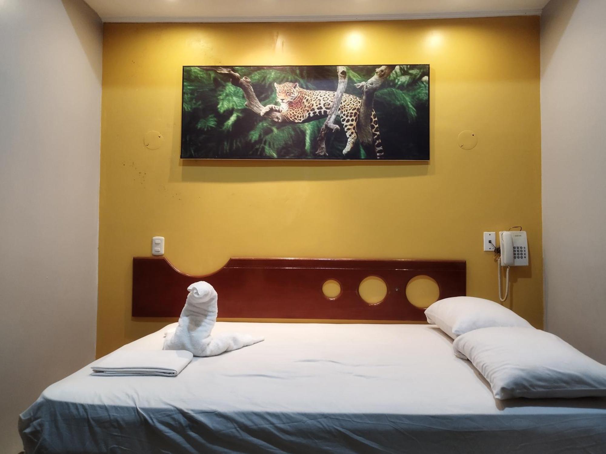 Hotel Confort Amazonico Ікітос Екстер'єр фото