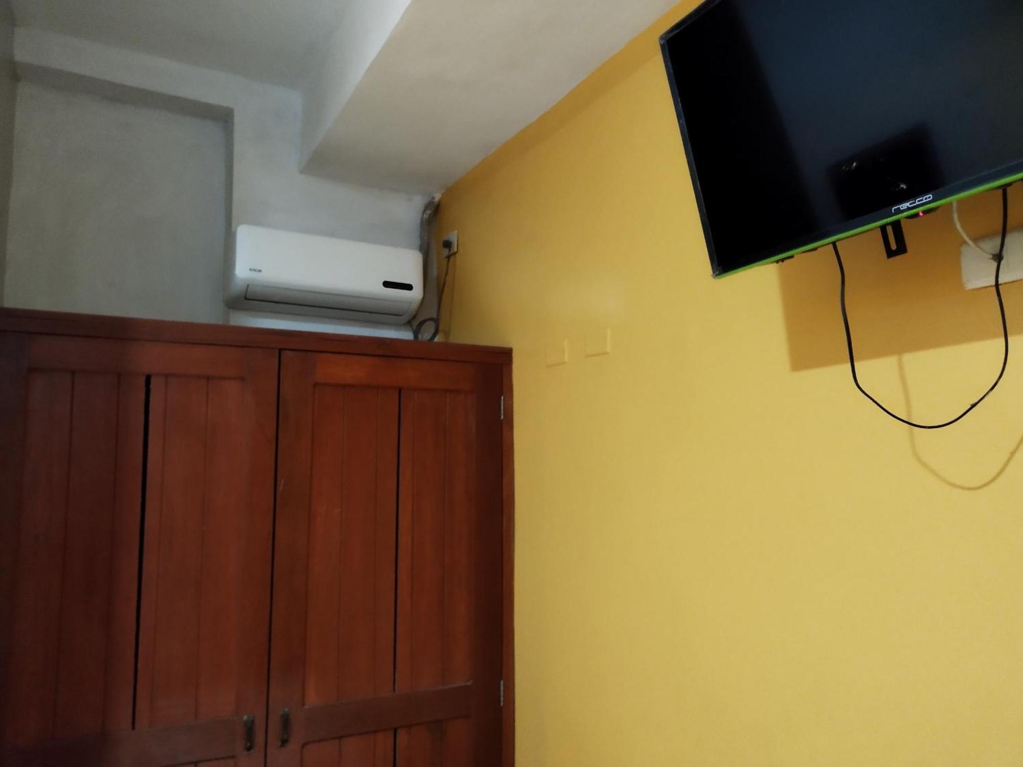 Hotel Confort Amazonico Ікітос Екстер'єр фото